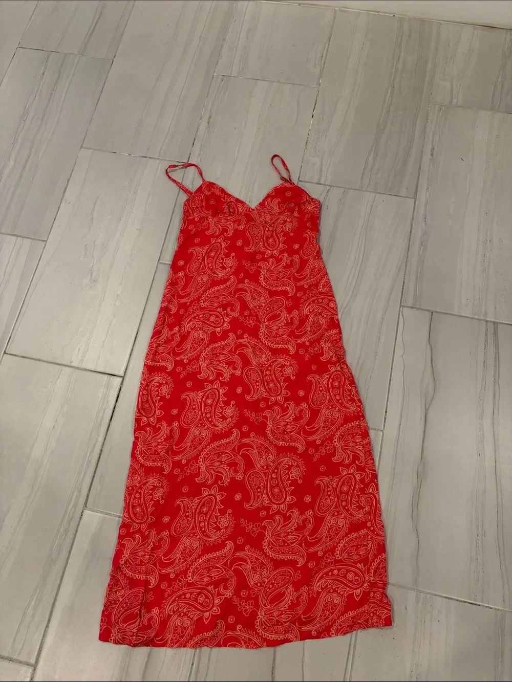 Motel Rocks Sastra Midi Dress In Retro Paisley Pink - Picture 3 of 6
